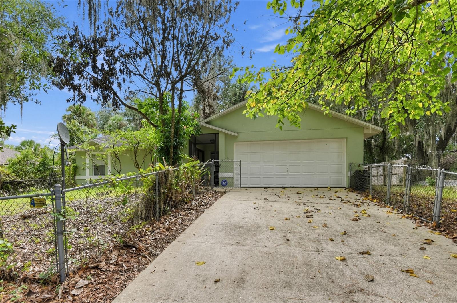 235 Toms Rd Property Photo 3
