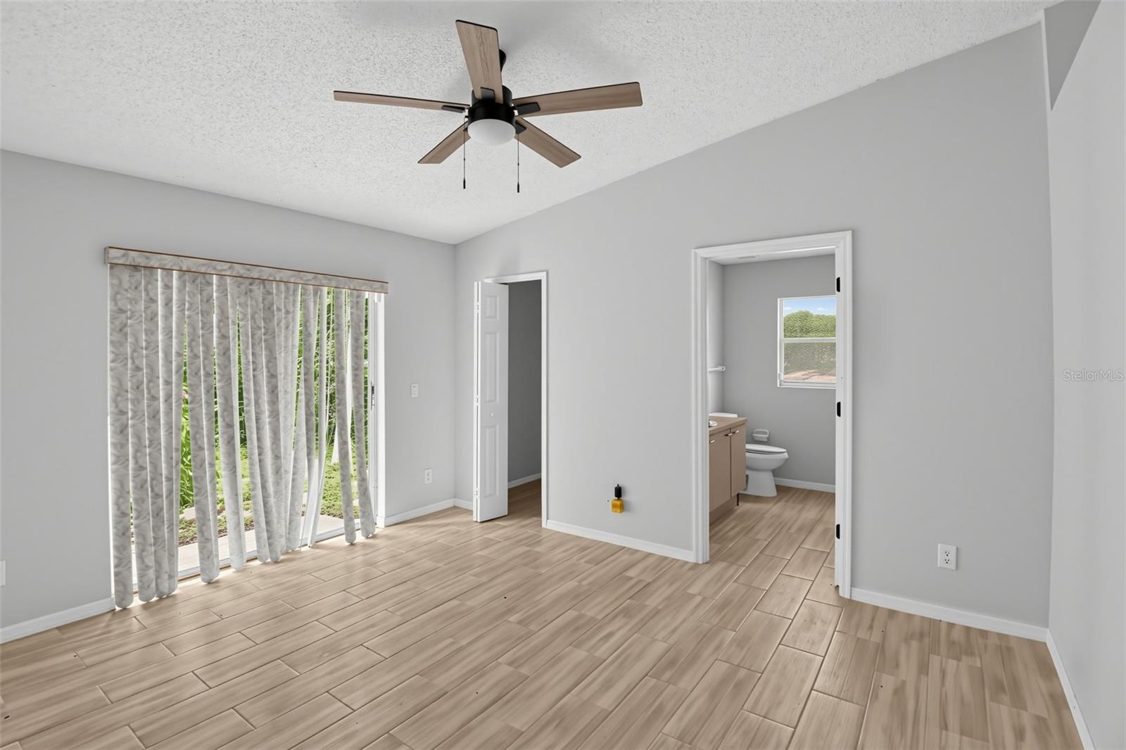 235 Toms Rd Property Photo 19