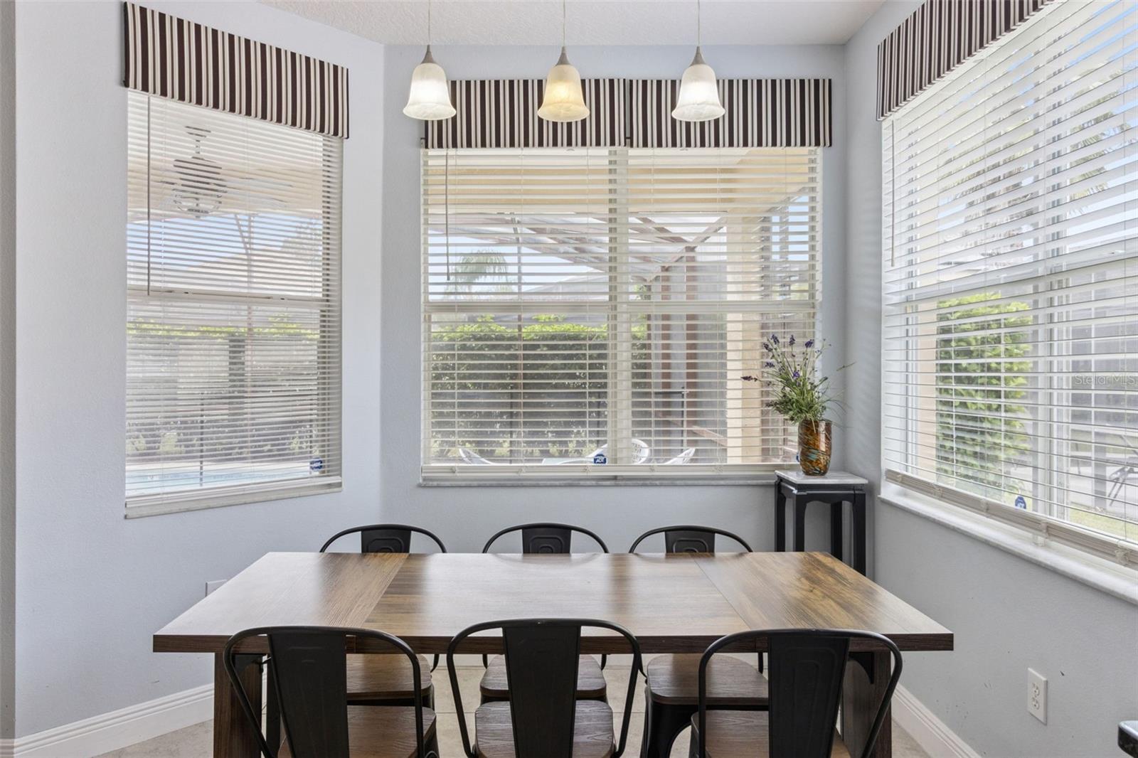 170 Minniehaha Cir Property Photo 5