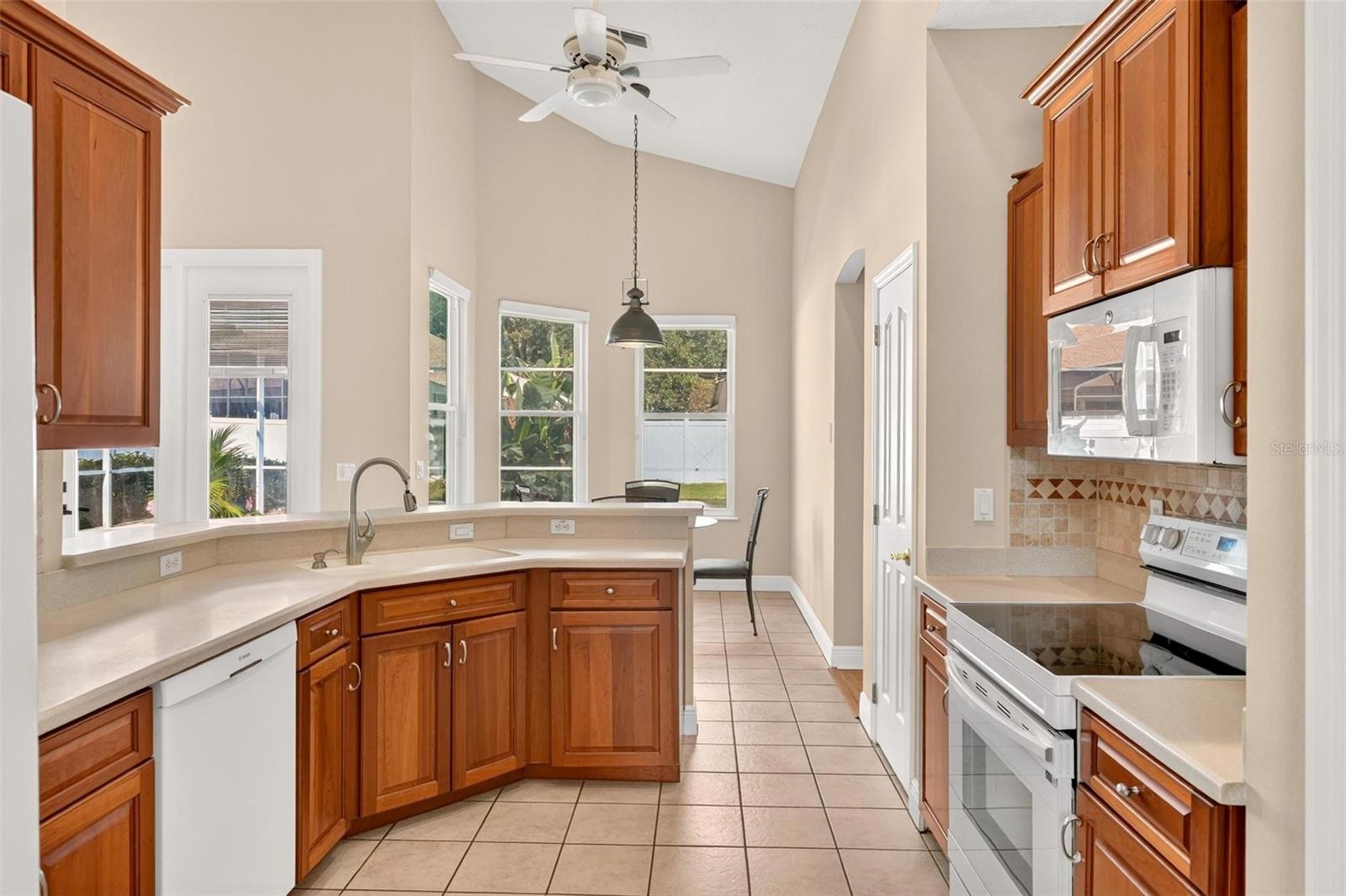 5206 Hawford Cir Property Photo 25