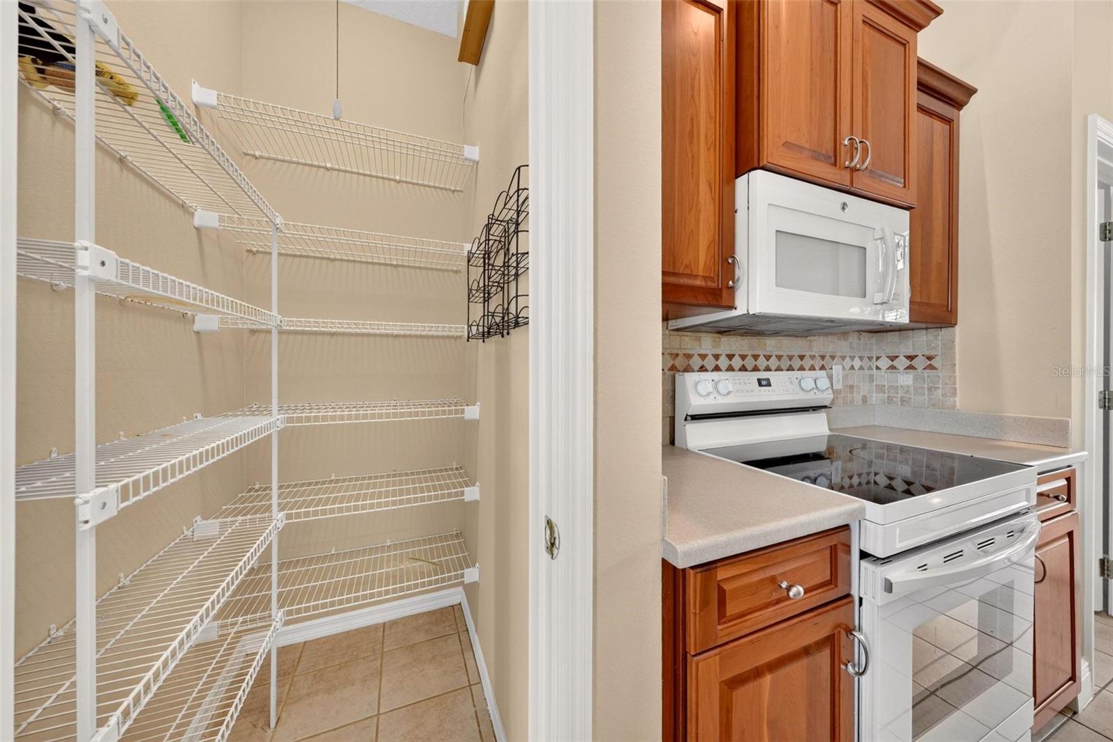 5206 Hawford Cir Property Photo 29
