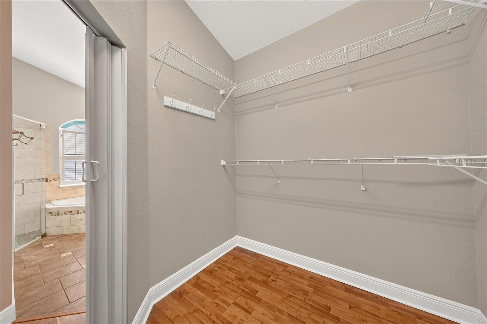 5206 Hawford Cir Property Photo 44