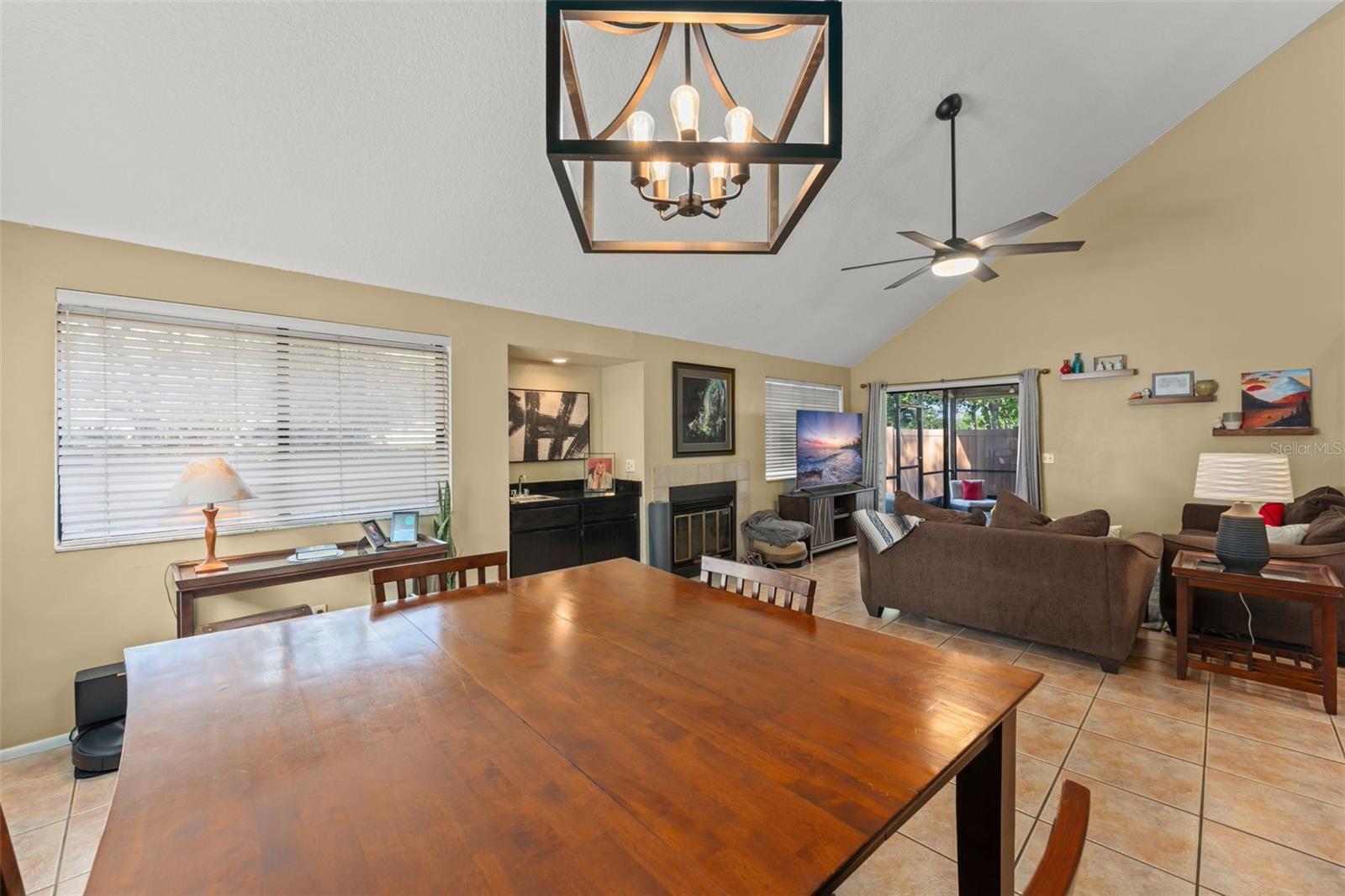 228 S Fox Chase Pt Property Photo 13