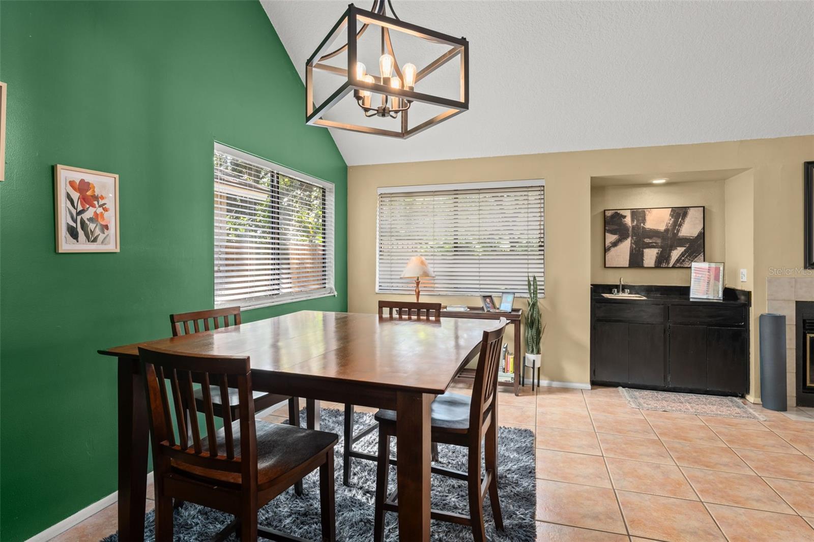 228 S Fox Chase Pt Property Photo 15