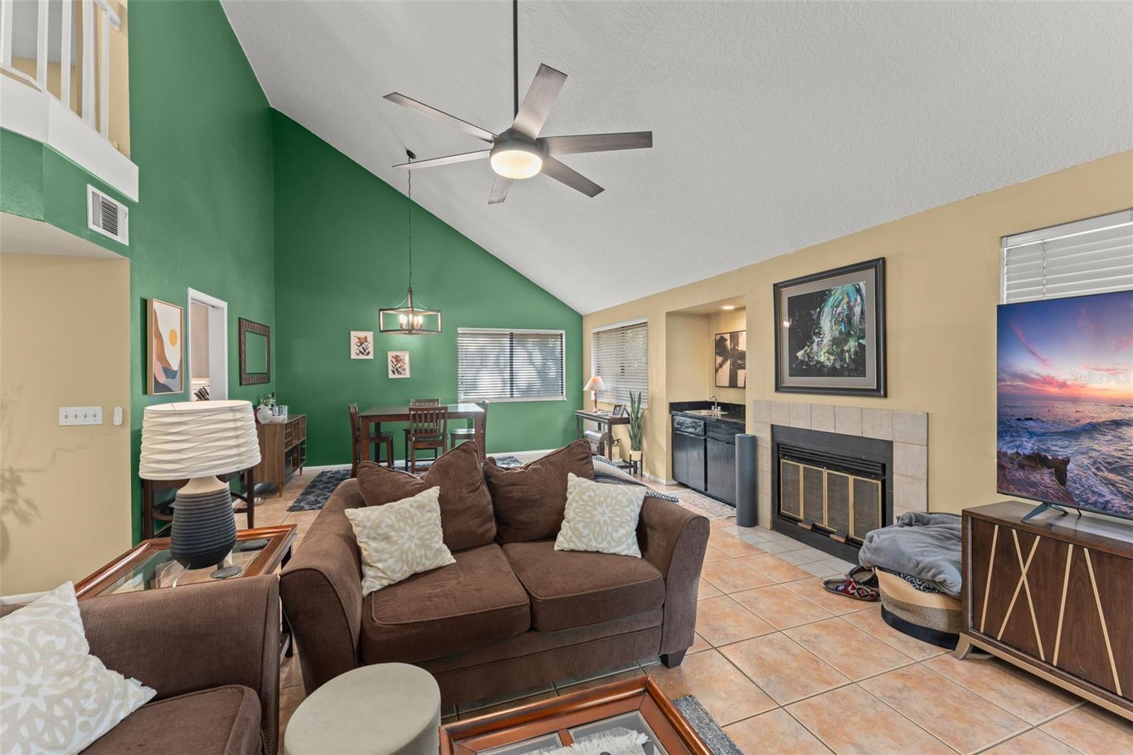 228 S Fox Chase Pt Property Photo 17