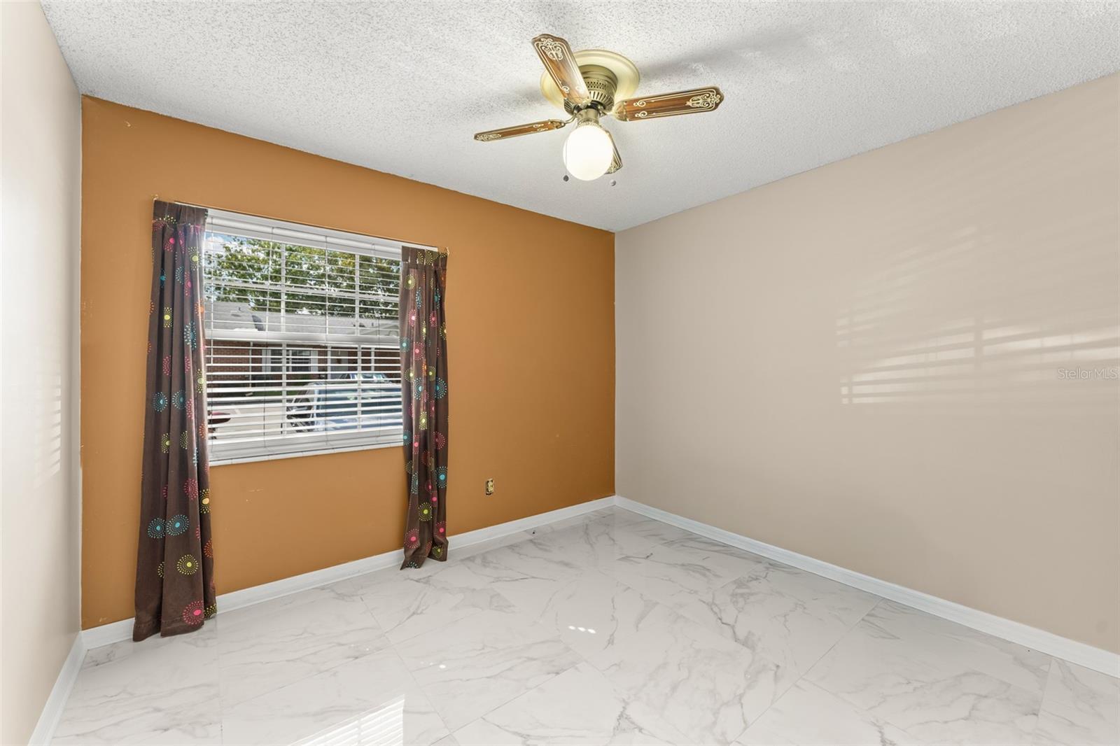 1285 Heritage Ln Property Photo 15