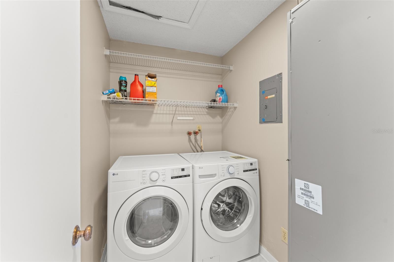 1285 Heritage Ln Property Photo 17