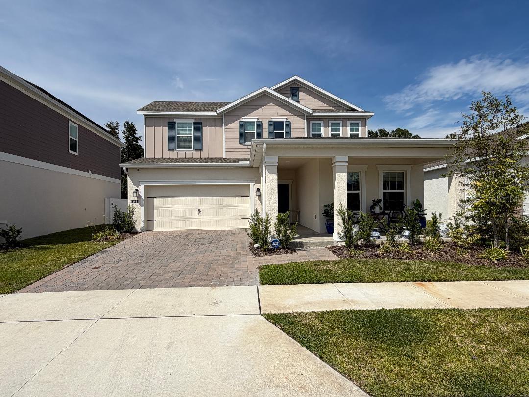 693 Peroni Ave Property Photo 1