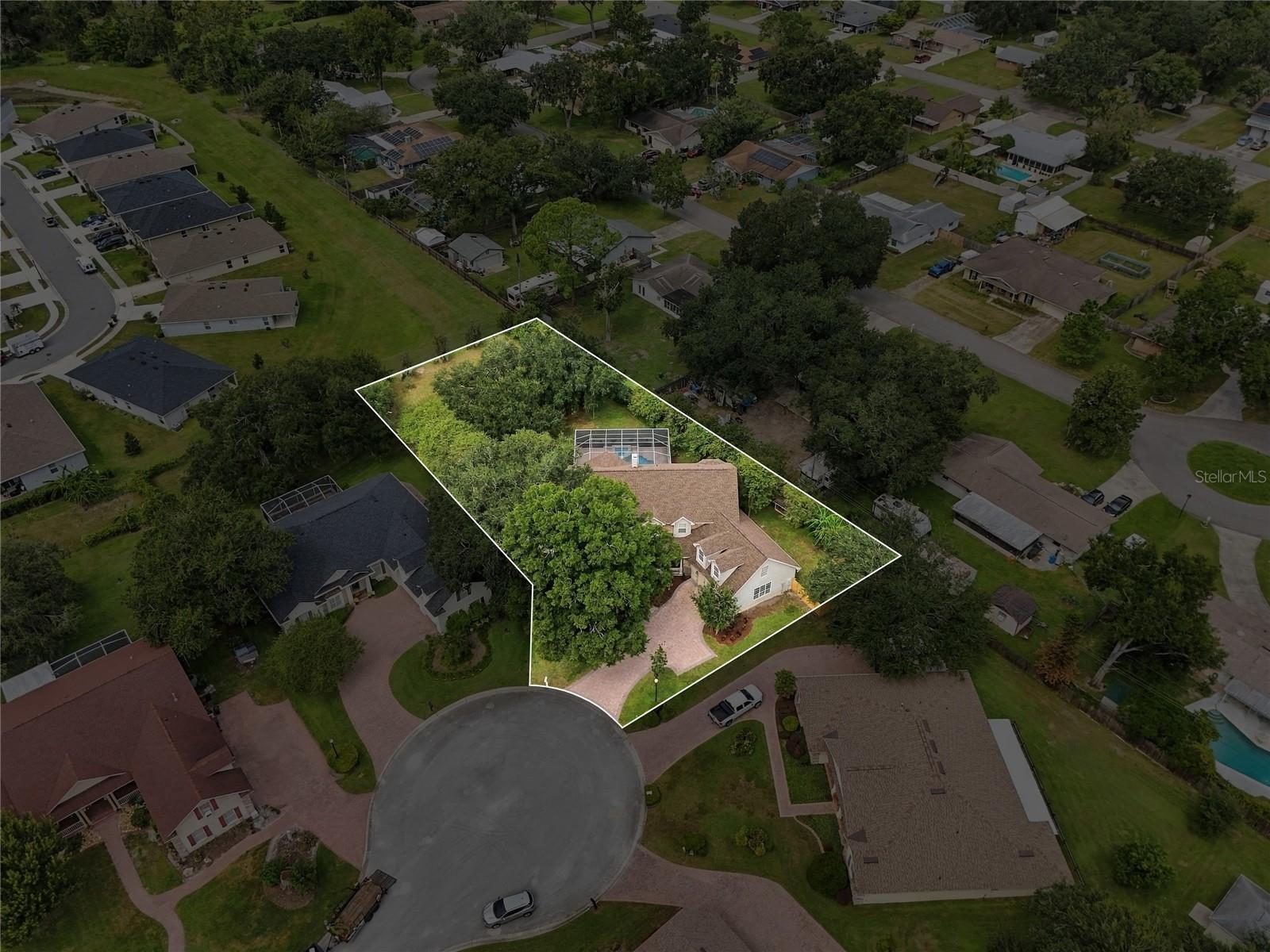 7103 Twelve Oaks Dr Property Photo 3