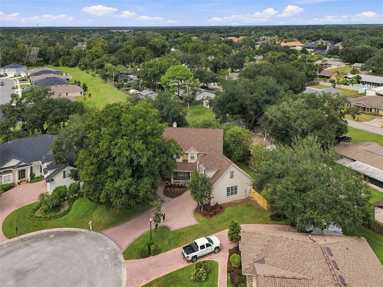 7103 Twelve Oaks Dr Property Photo 4