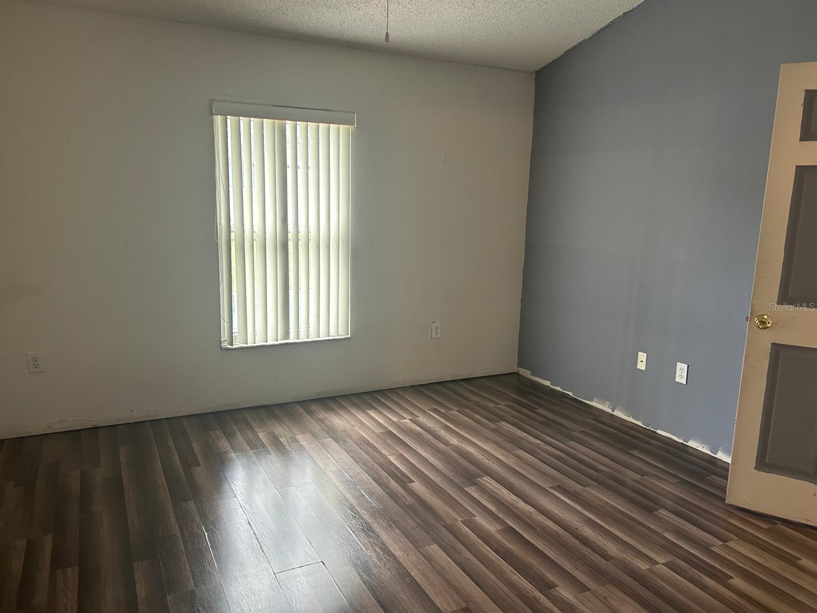 140 Thorne Meadow Pass Property Photo 13