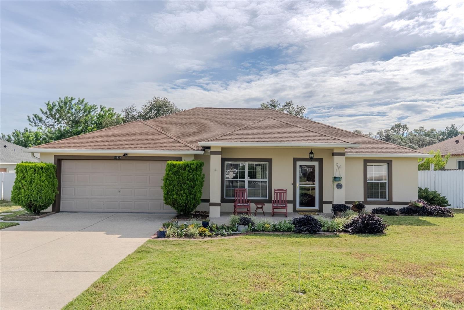 10828 Crescent Ridge Loop Property Photo 1