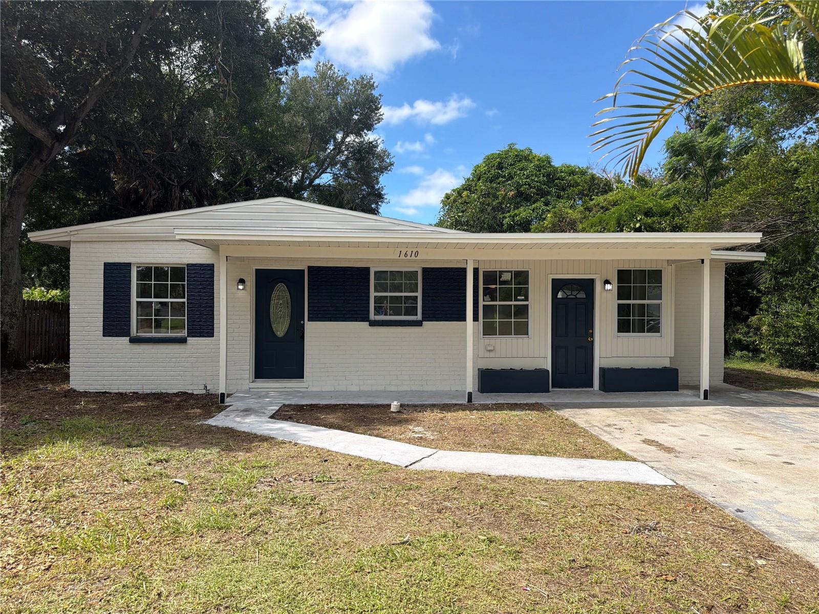 1610 Stevensons Dr Property Photo 1