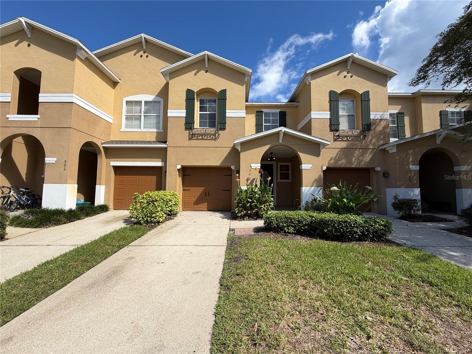 348 GOLDEN DEWDROP WAY Property Photo 1