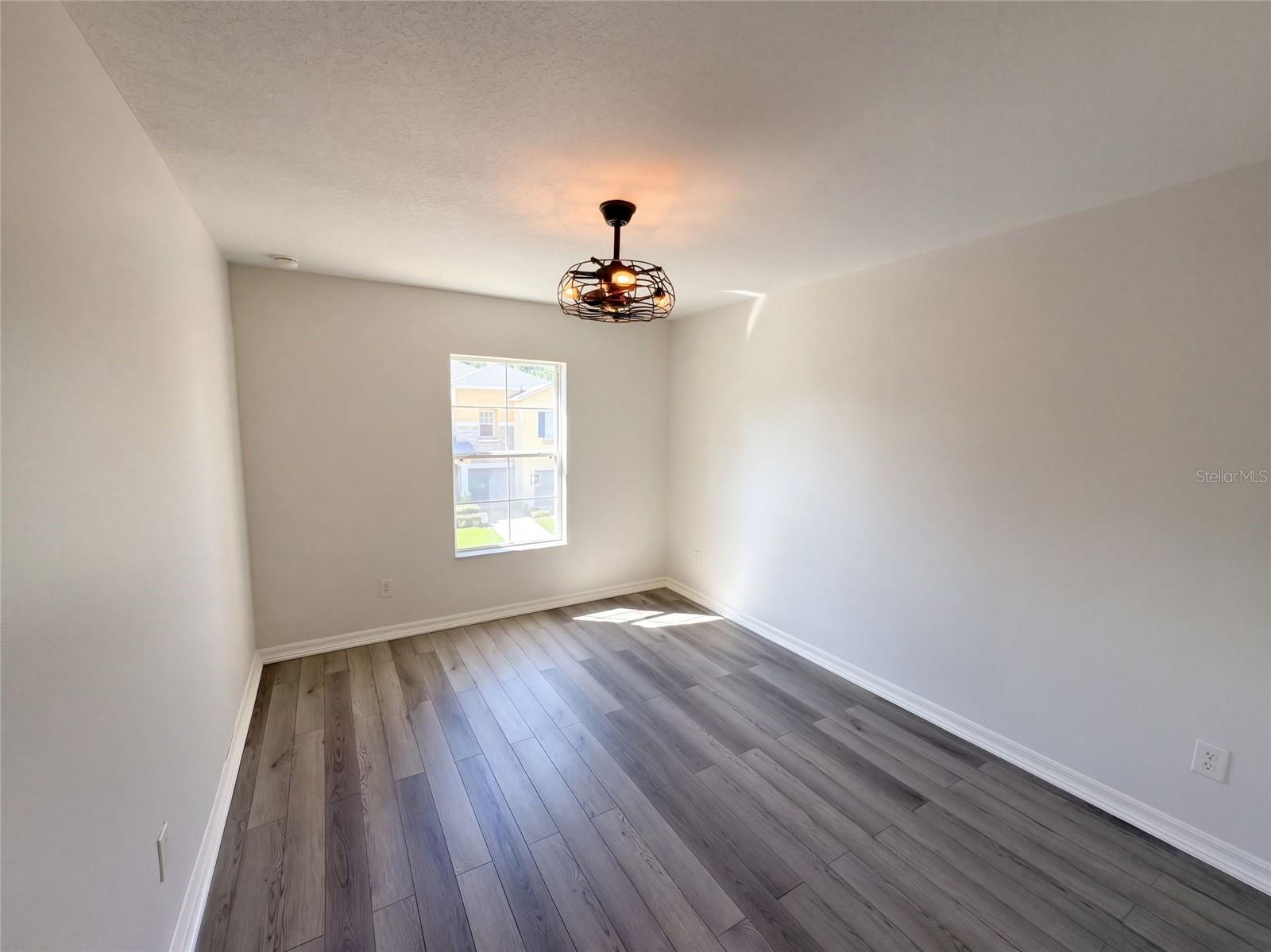 348 Golden Dewdrop Way Property Photo 15