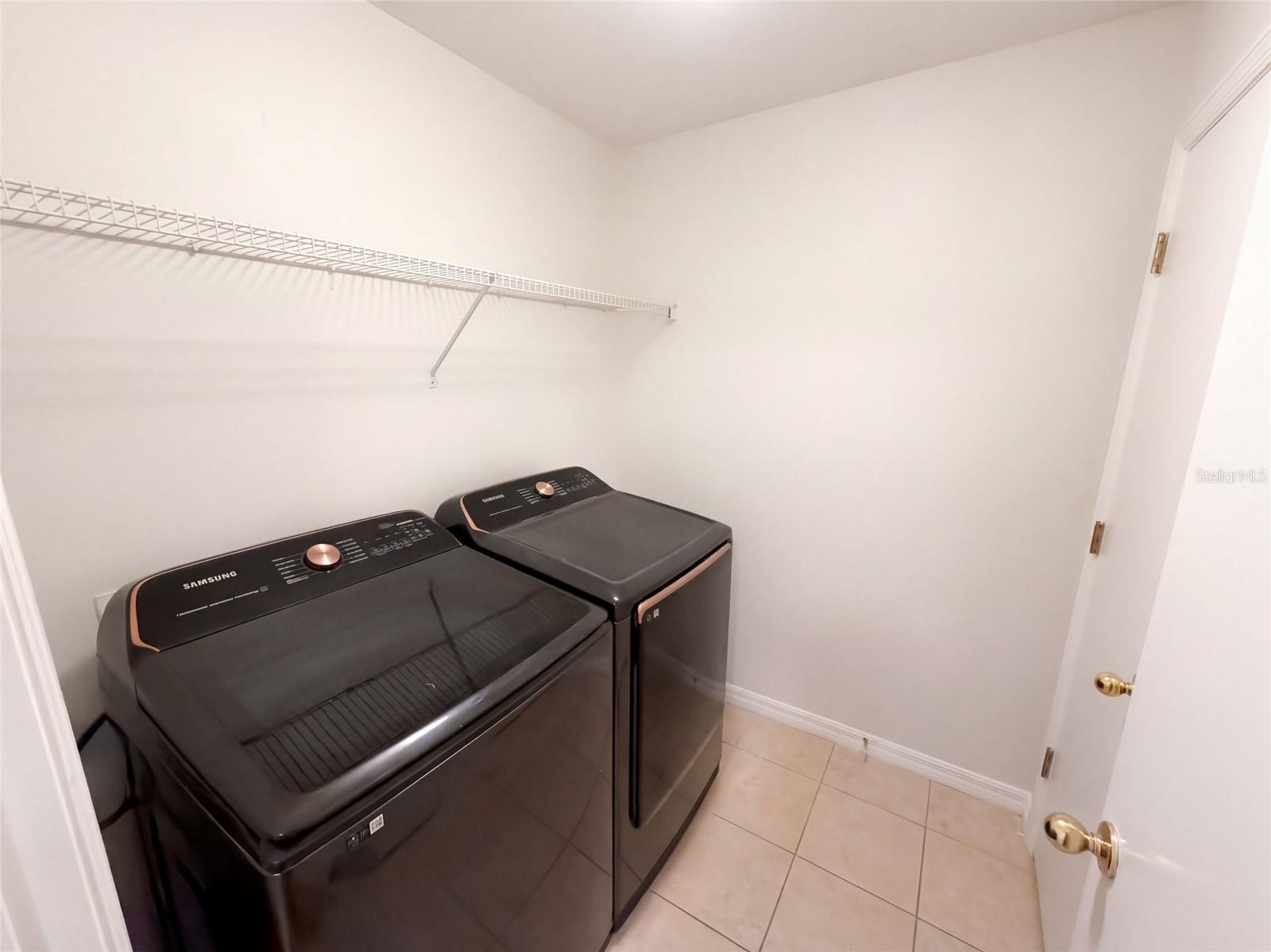 348 Golden Dewdrop Way Property Photo 25