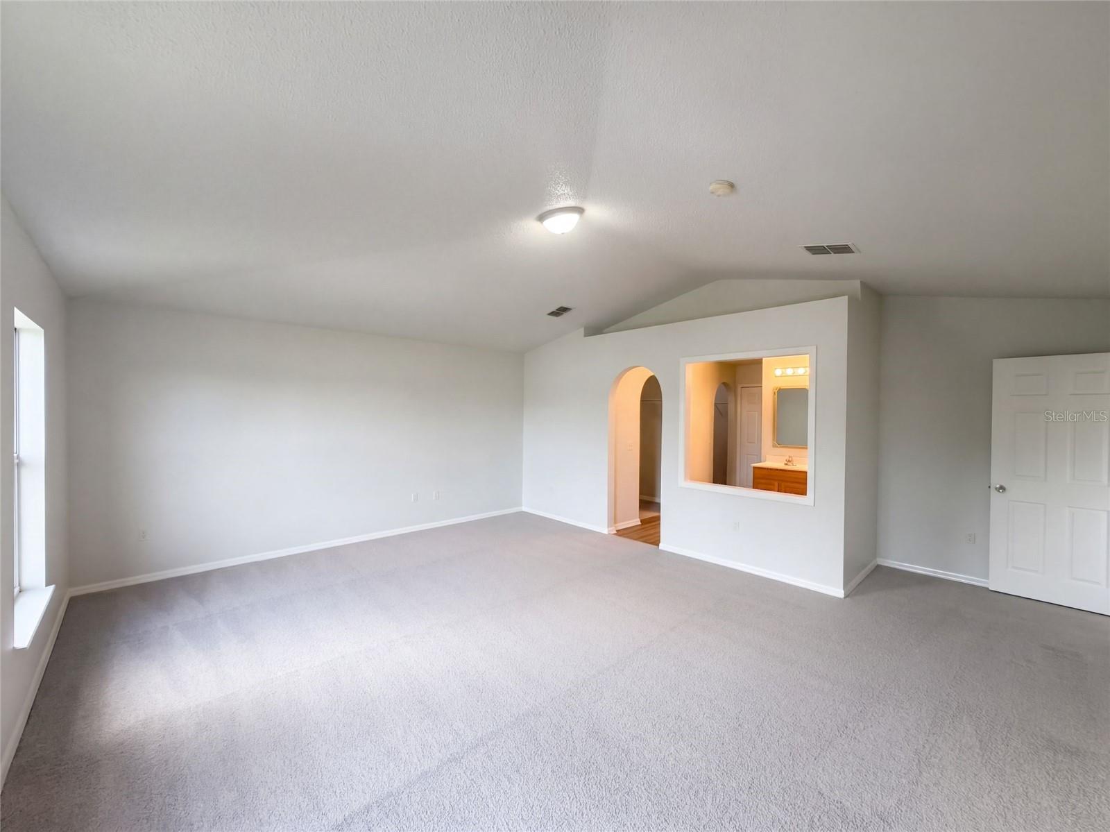 1818 Superior Ct Property Photo 7