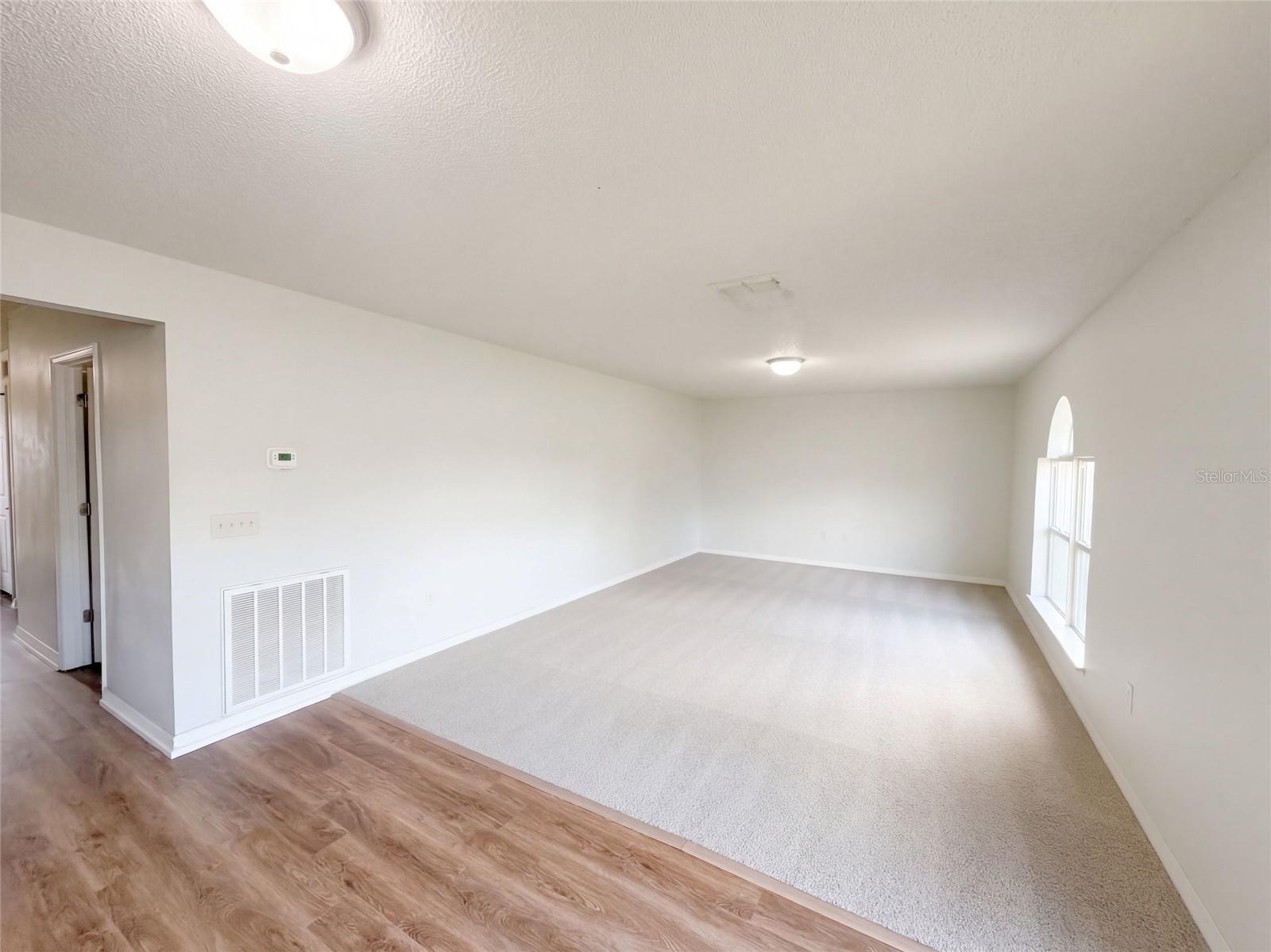 1818 Superior Ct Property Photo 9