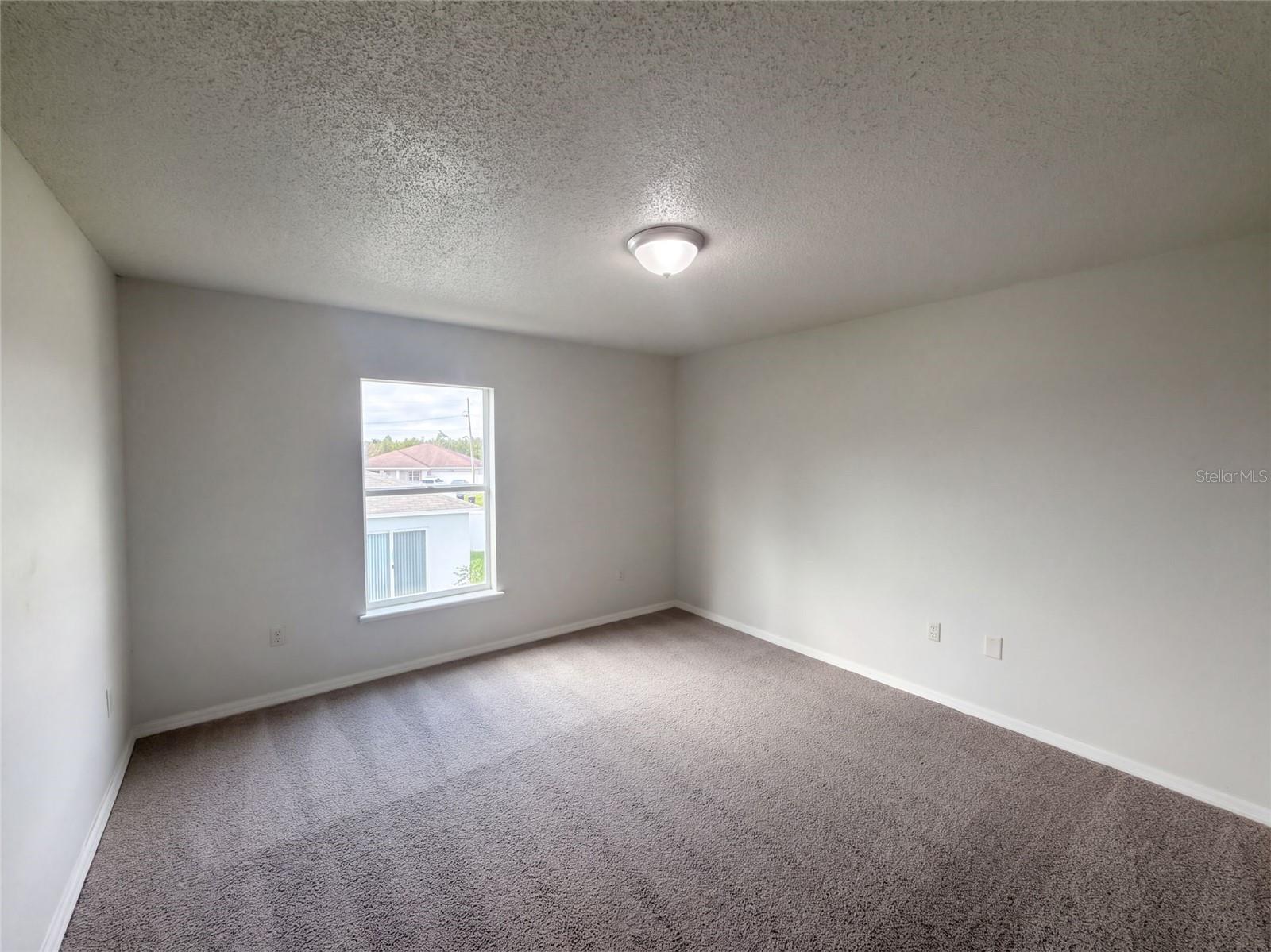 1818 Superior Ct Property Photo 11
