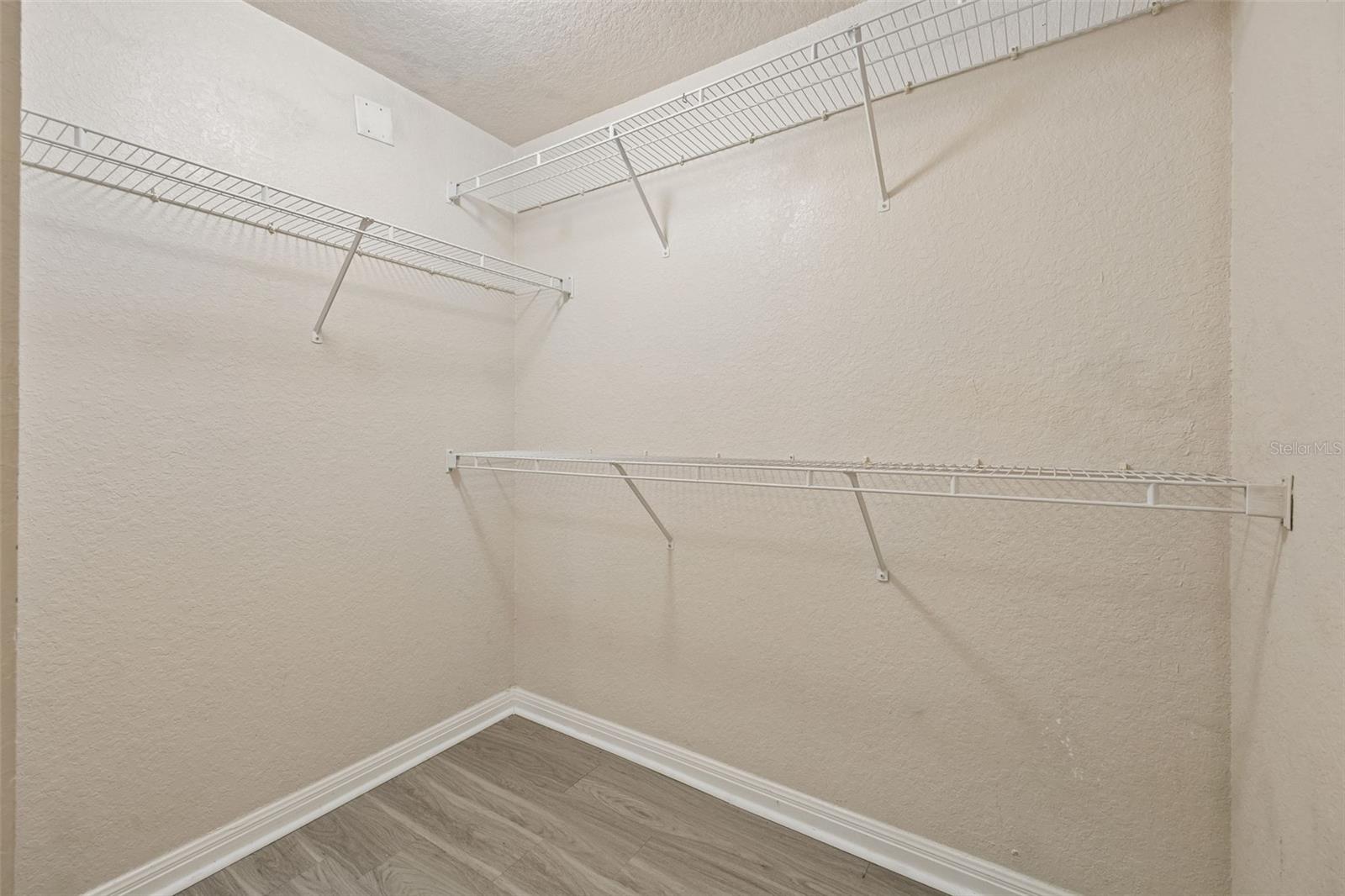 911 N Orange Ave #411 Property Photo 13