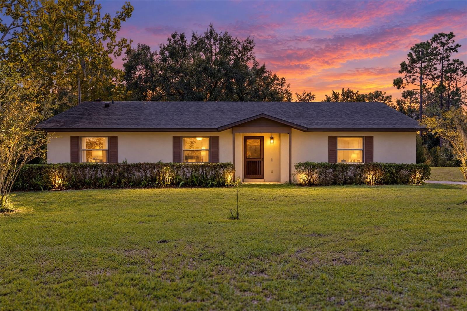 377 Riverwoods Trl Property Photo 1