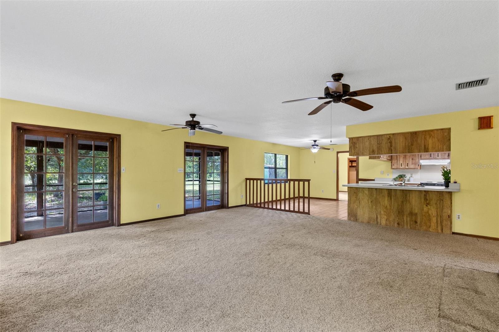 377 Riverwoods Trl Property Photo 10