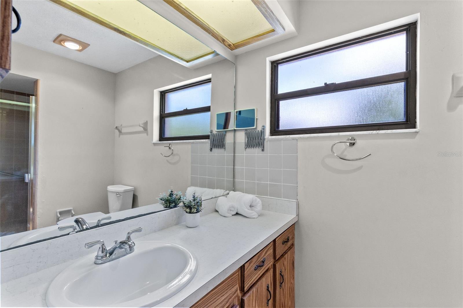 377 Riverwoods Trl Property Photo 17