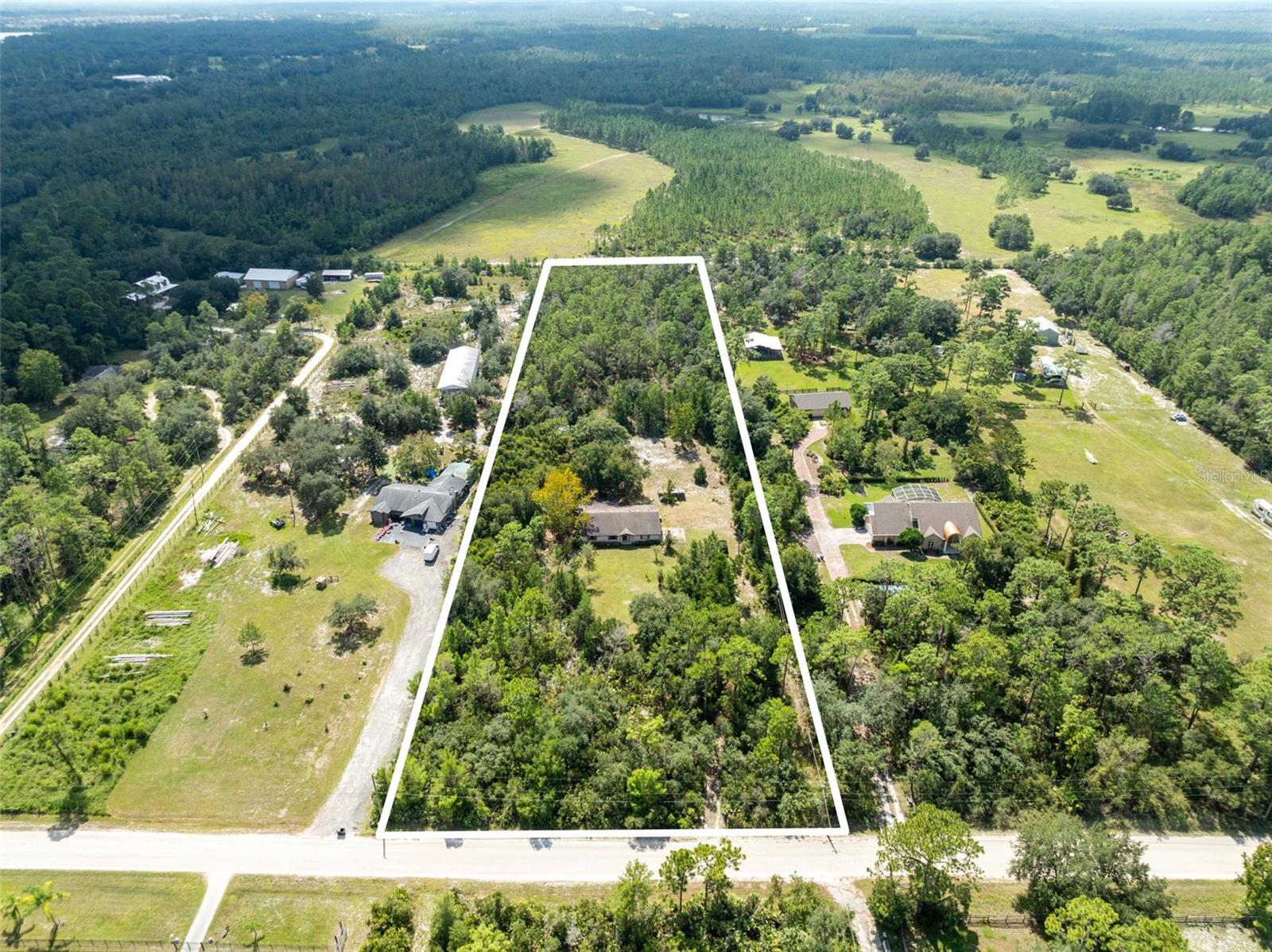 377 Riverwoods Trl Property Photo 19