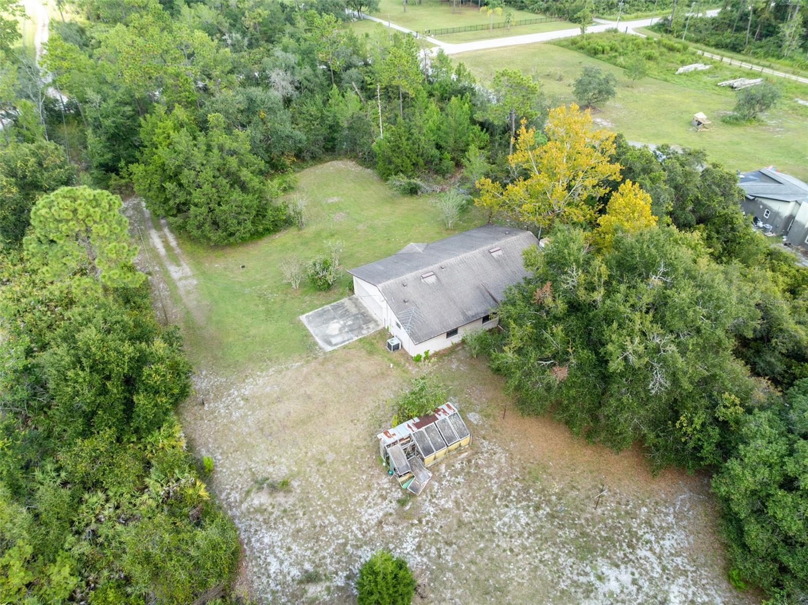 377 Riverwoods Trl Property Photo 22
