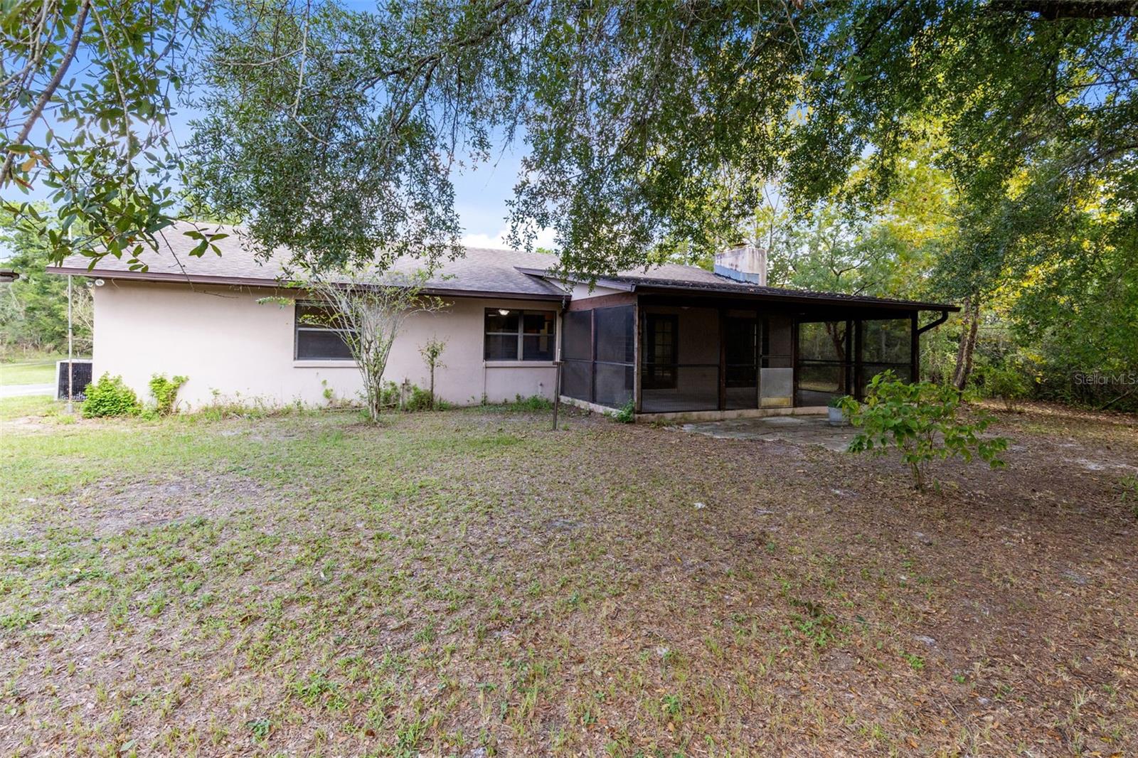377 Riverwoods Trl Property Photo 28