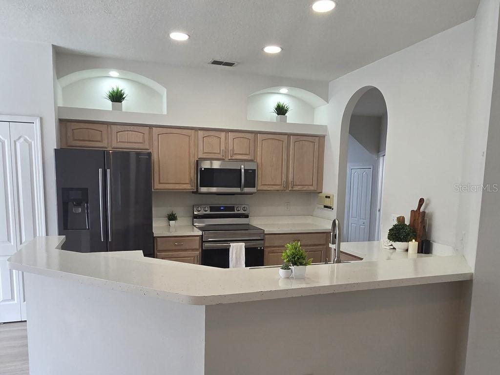 2512 Brookstone Dr Property Photo 8
