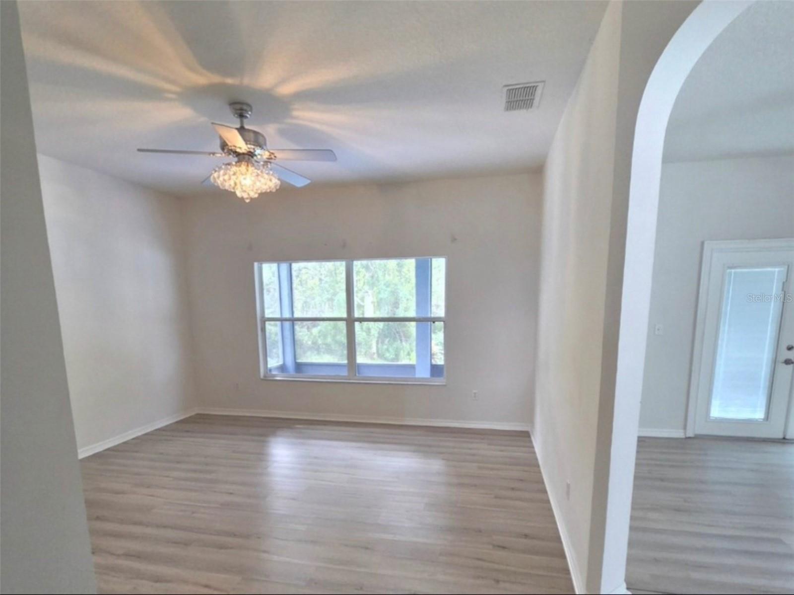 2512 Brookstone Dr Property Photo 13
