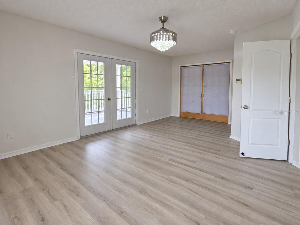 2512 Brookstone Dr Property Photo 19