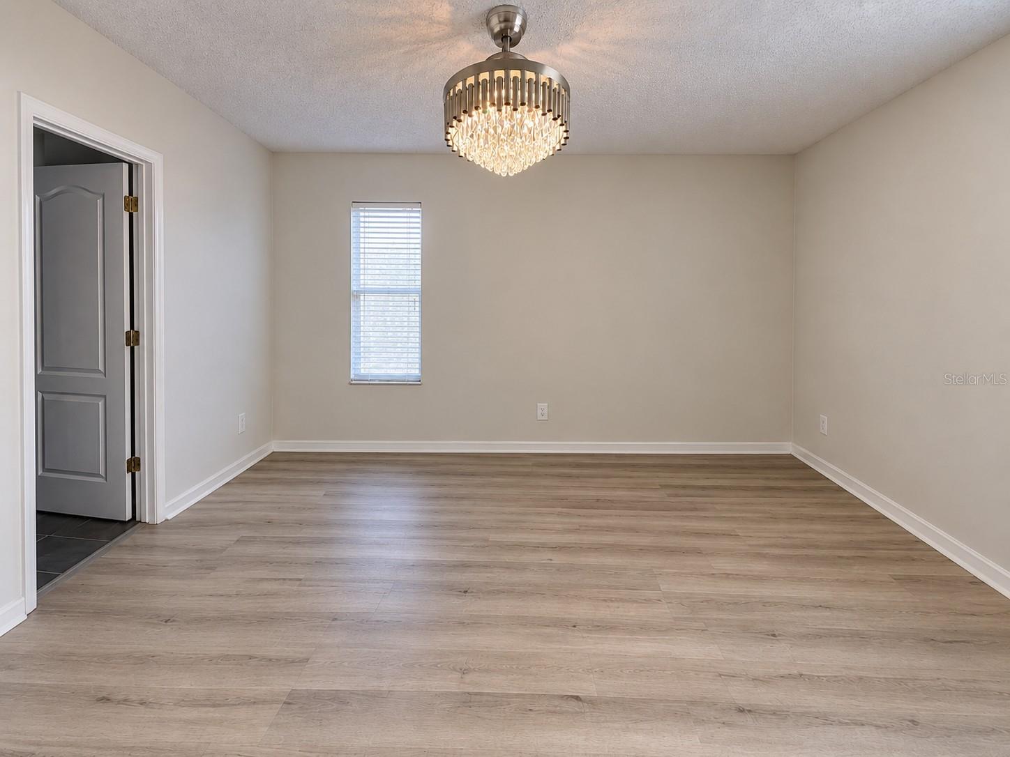 2512 Brookstone Dr Property Photo 21