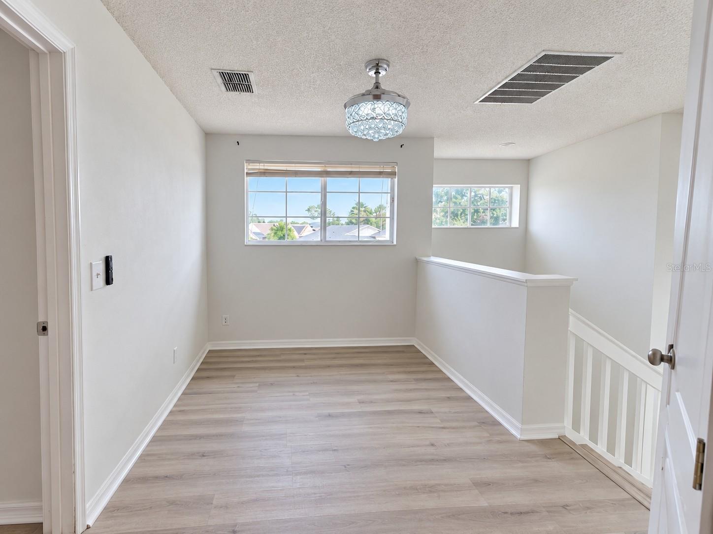 2512 Brookstone Dr Property Photo 45