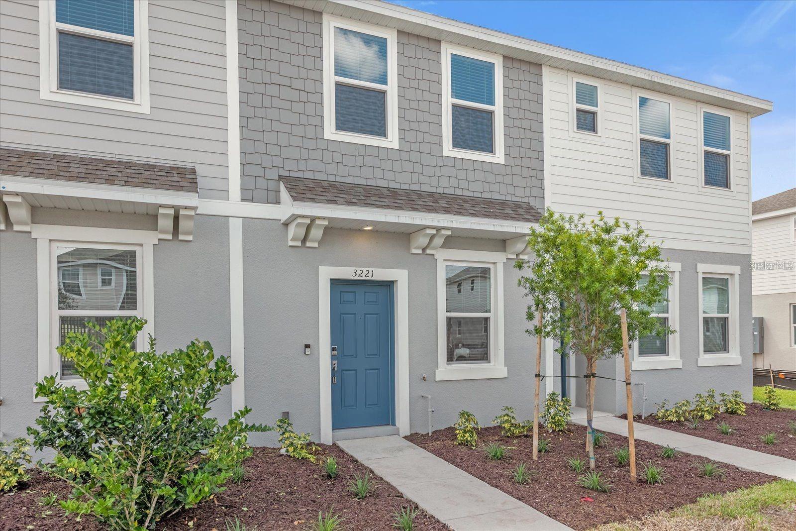 3221 SKYLINE LOOP LOOP Property Photo 1