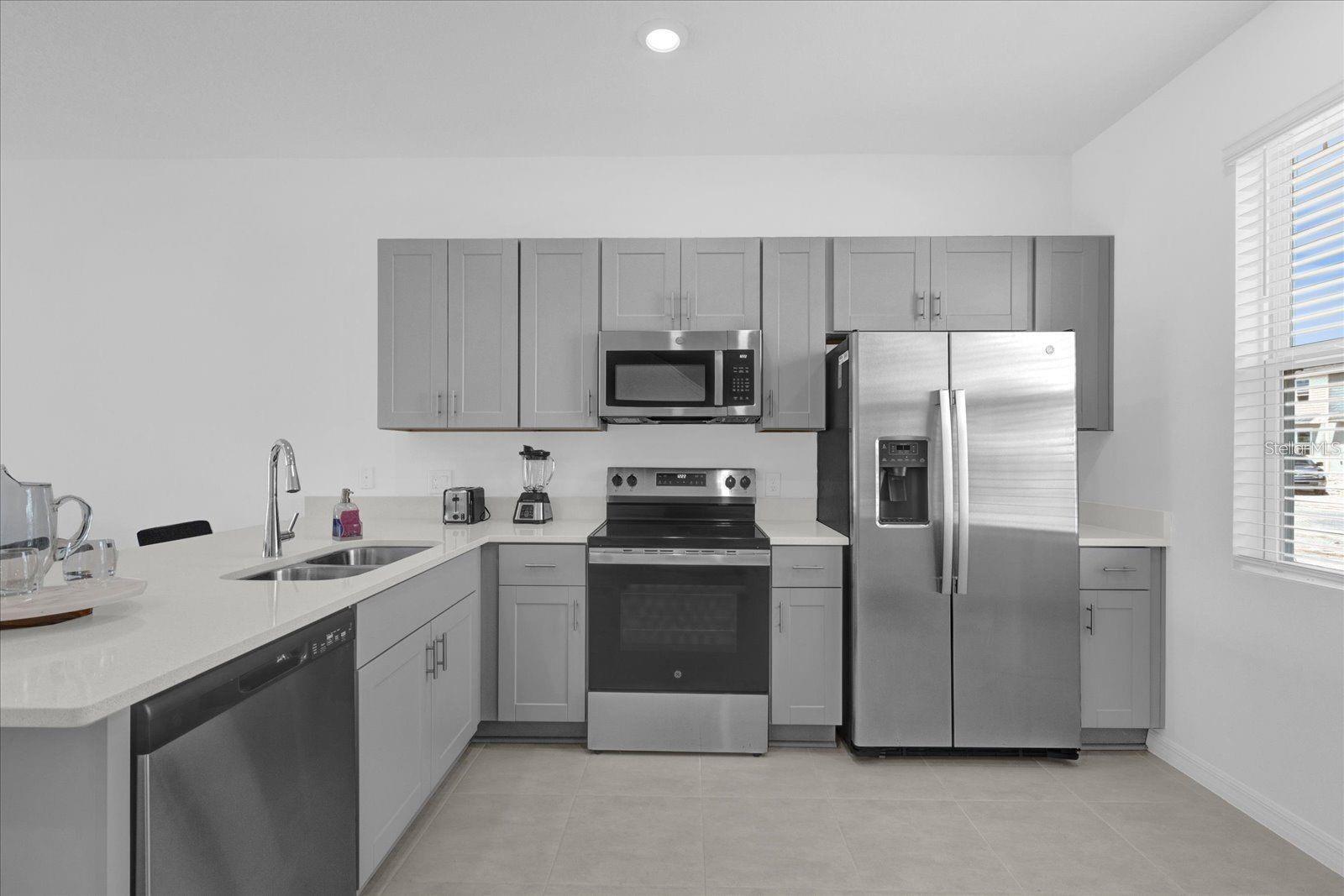 3221 Skyline Loop Loop Property Photo 4