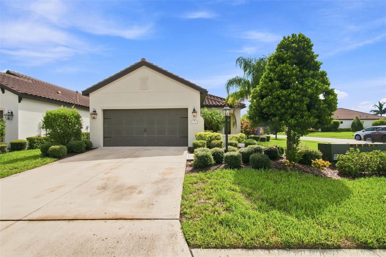 3723 Azurite Way Property Photo 2