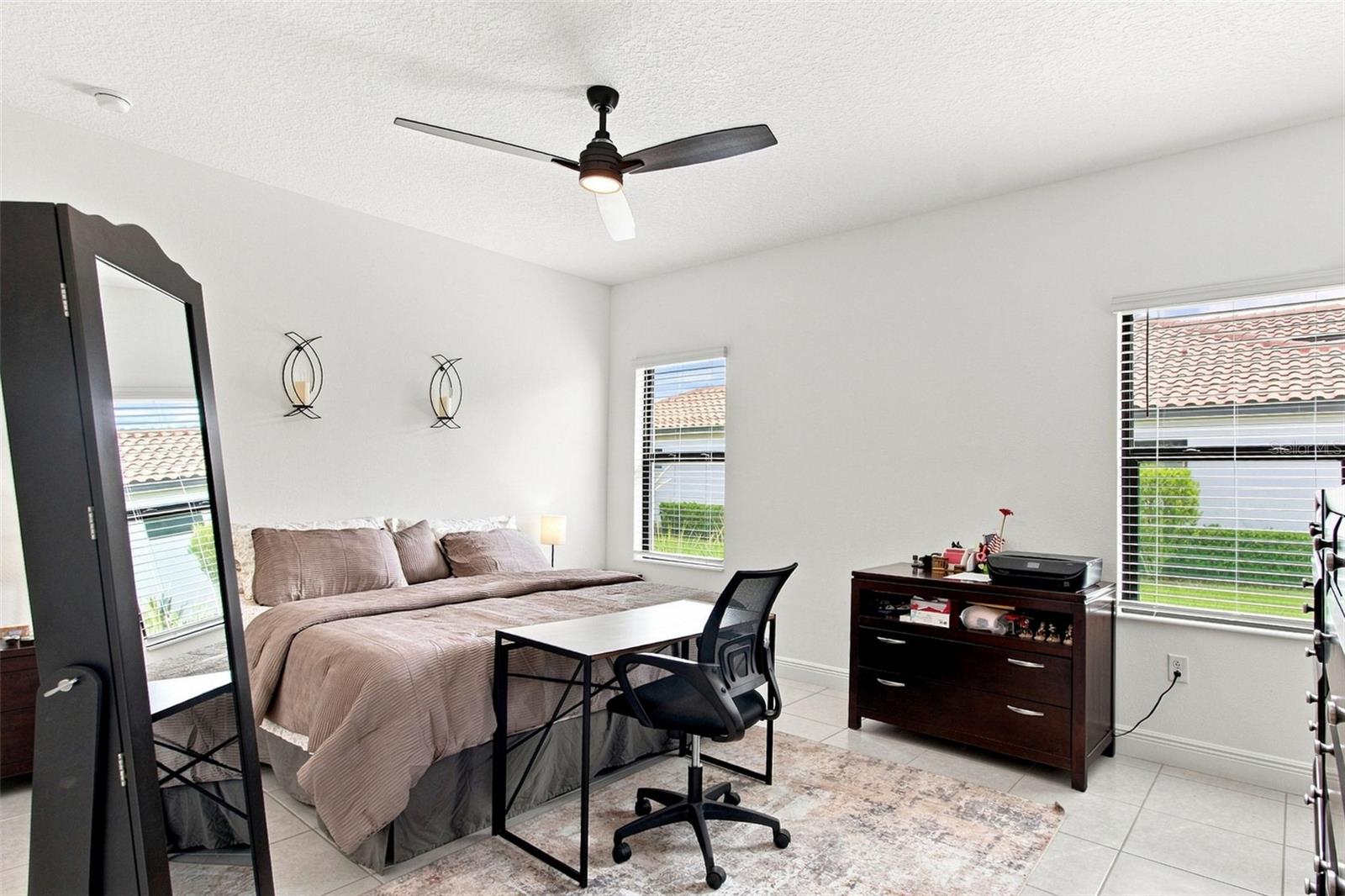 3723 Azurite Way Property Photo 17