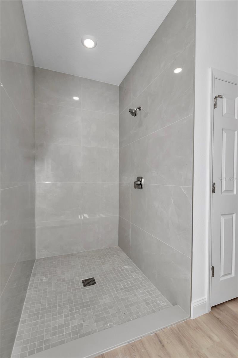 9219 N Akola Way Property Photo 28