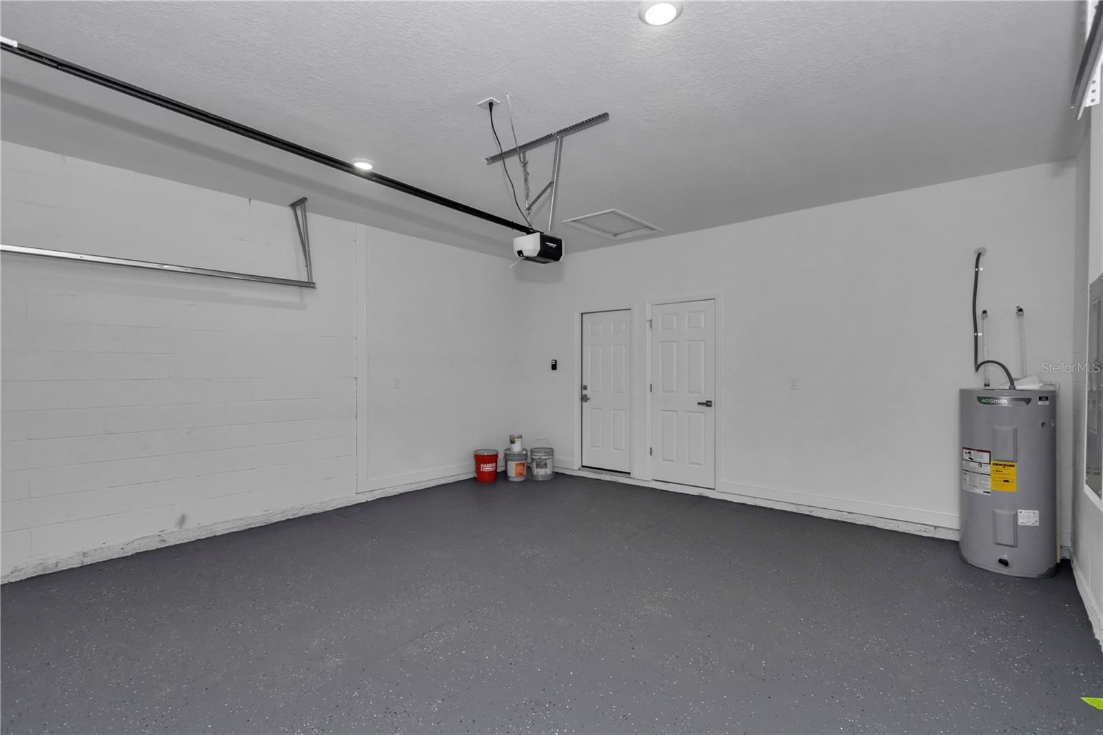 9219 N Akola Way Property Photo 36