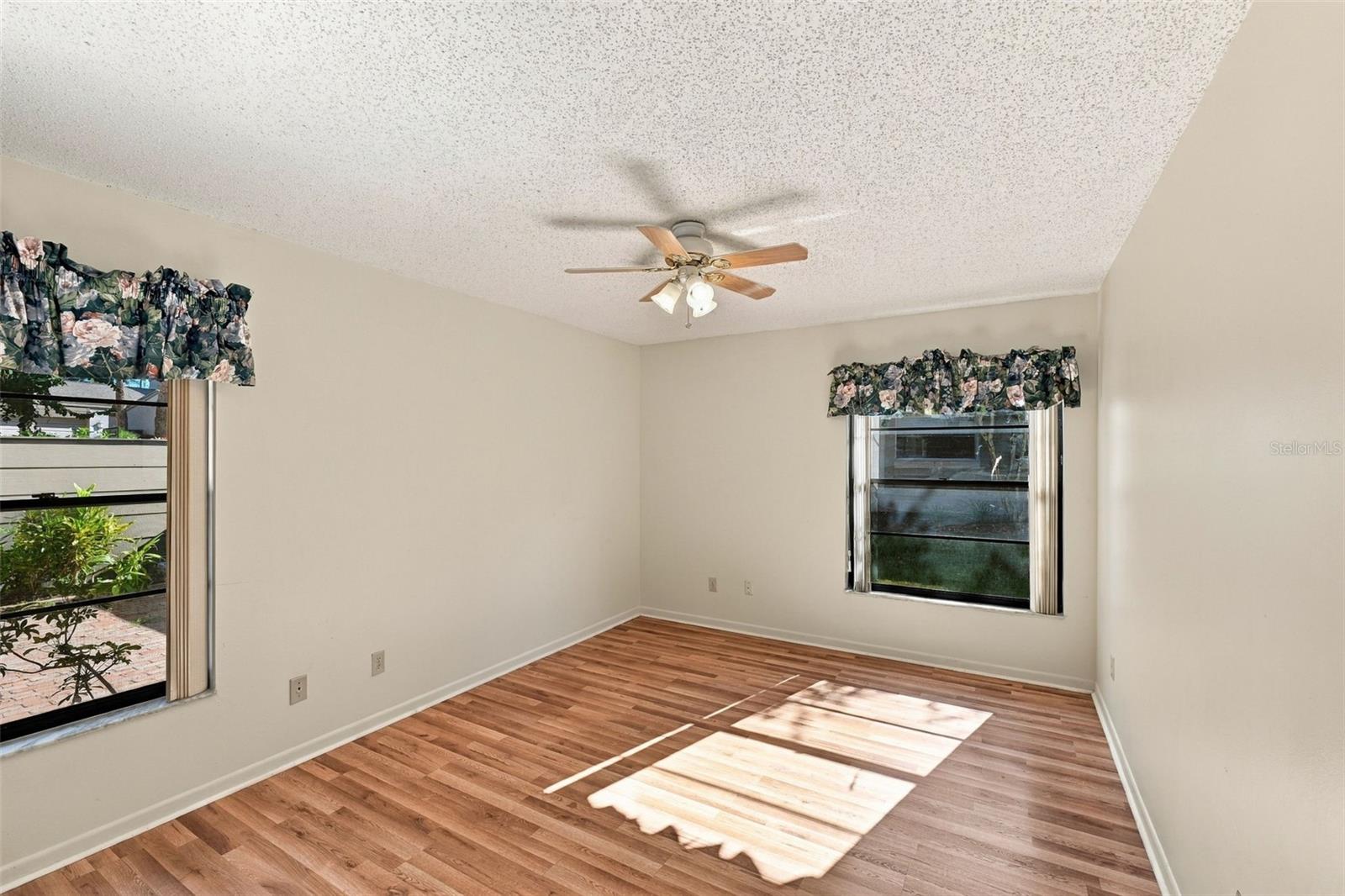 635 Woodridge Dr Property Photo 24