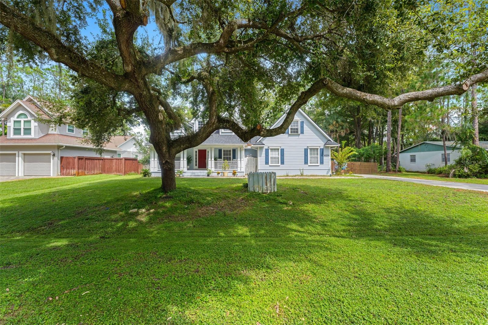 14209 Nell Dr Property Photo 2