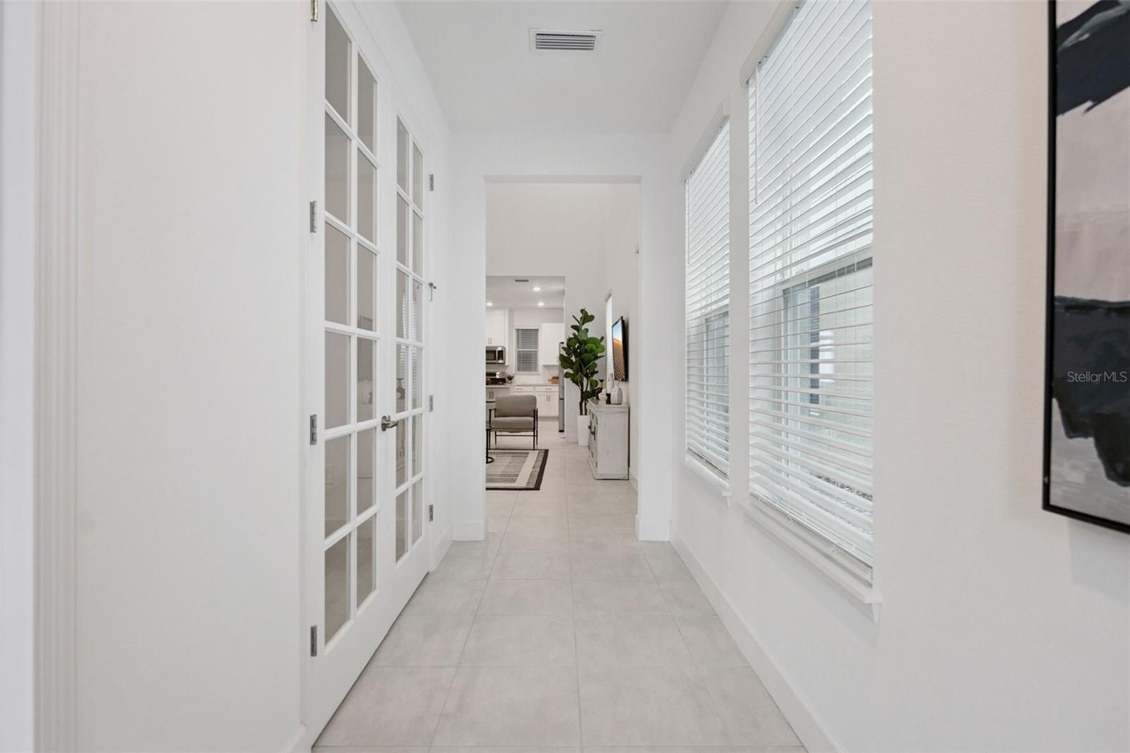16283 Honey Harvest St Property Photo 4
