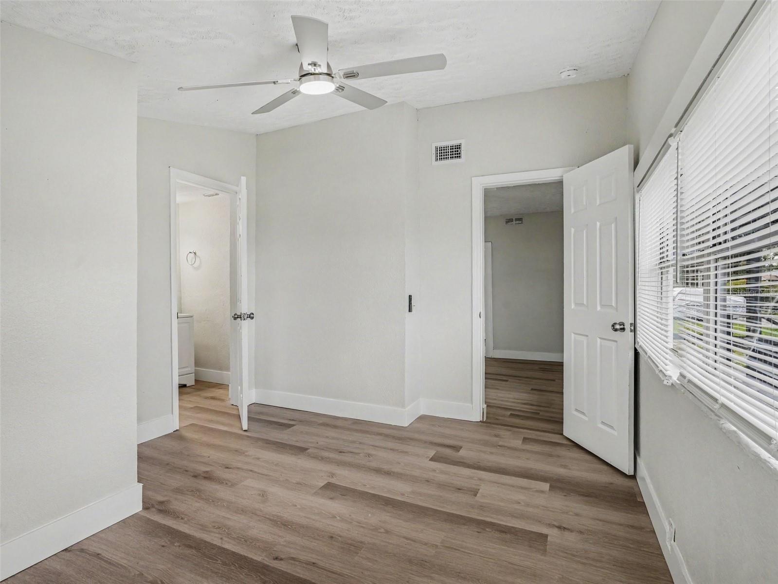 827 Avenue O Sw Property Photo 15