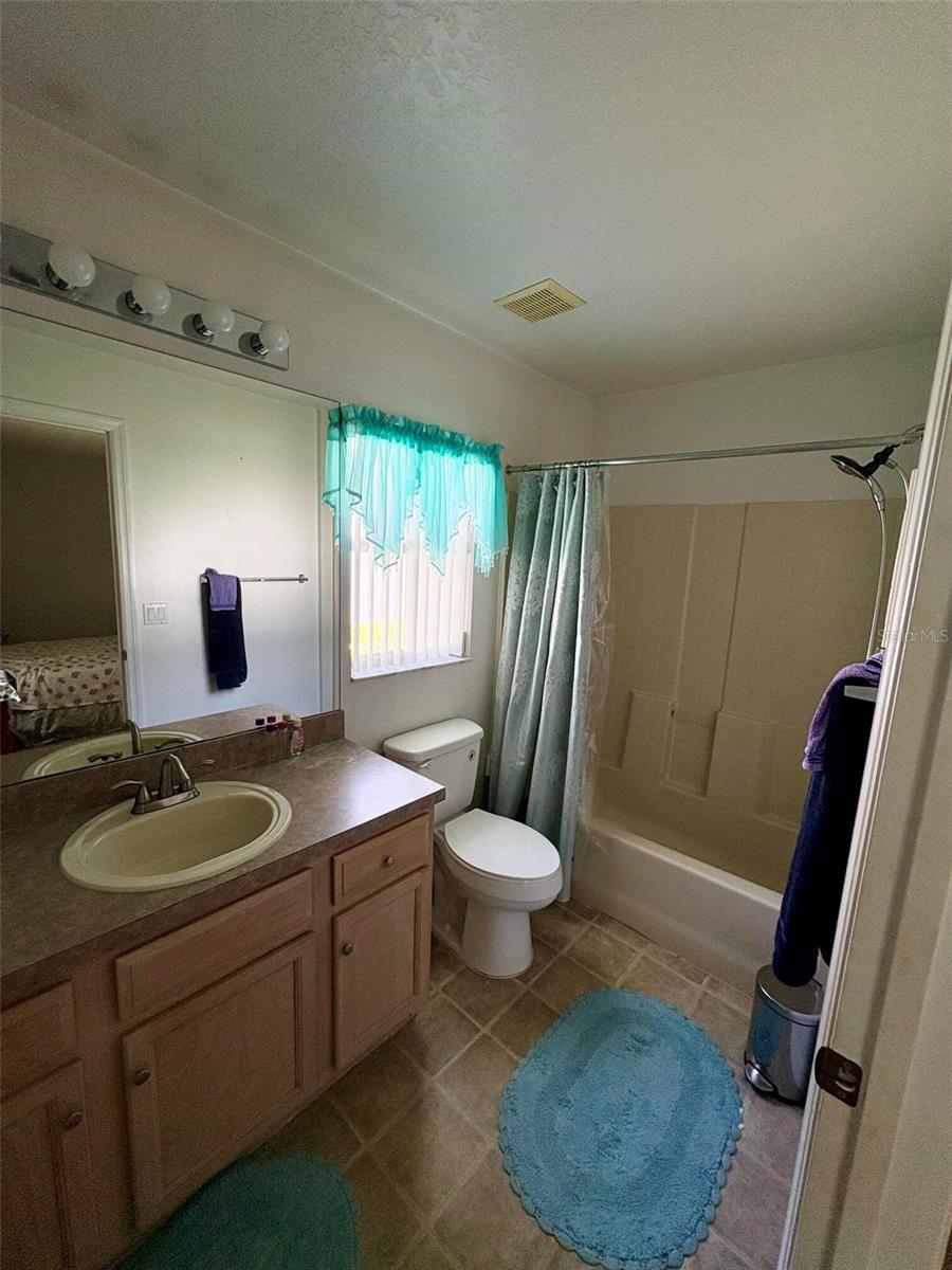 68 Baltimore Ln Property Photo 6