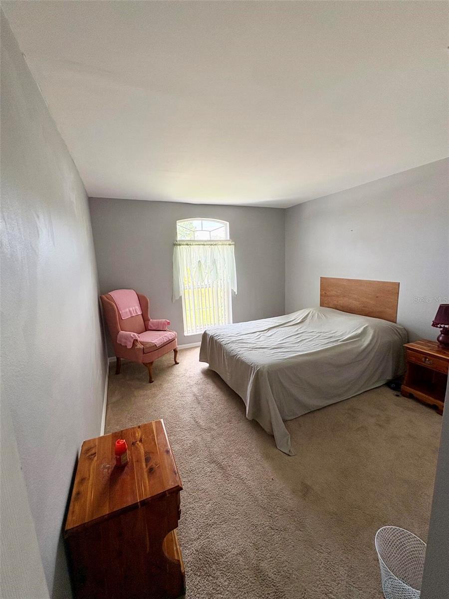 68 Baltimore Ln Property Photo 7