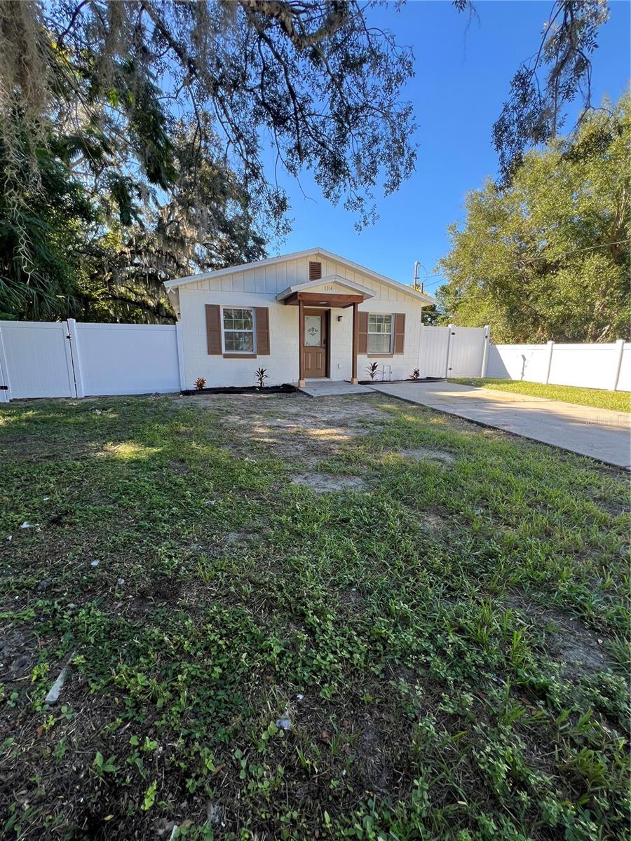 1314 Robie Ave Property Photo 2