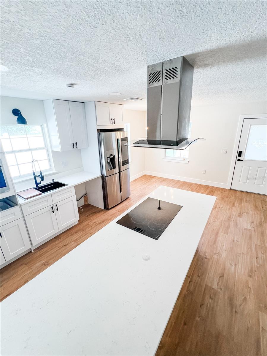 1314 Robie Ave Property Photo 10