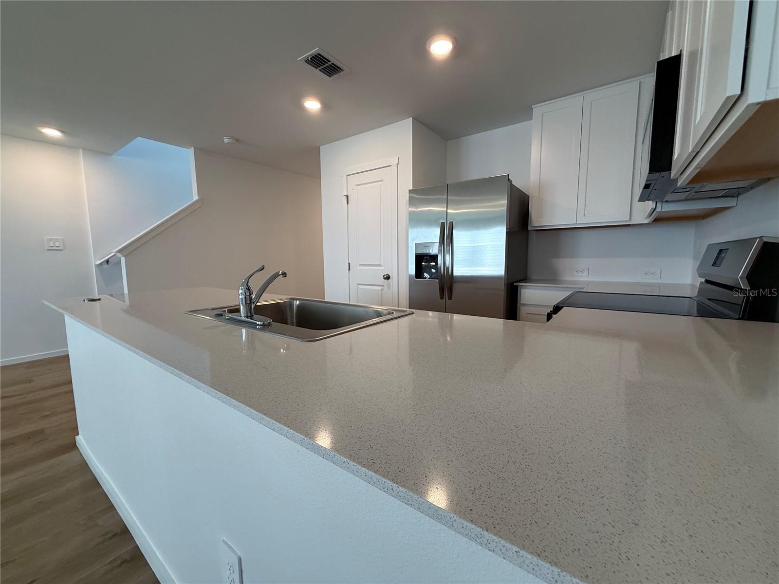 1054 Twins St Property Photo 10